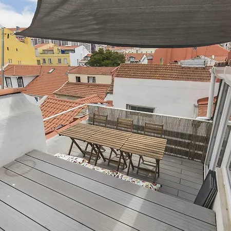 Lovelystay Rooftop Duplex In Sao Bento Apartmán